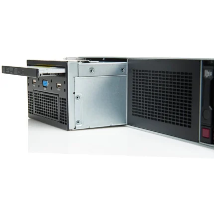 baie média universelle hpe dl38x gen10 pour serveur proliant (826708 b21)