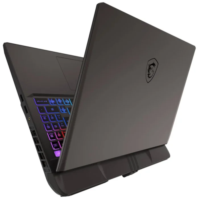 ordinateur portable gaming msi vector 16 hx ai ultra 9 275hx rtx 5080 (9s7 15m352 015)